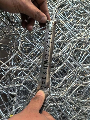 Galvanized Steel Gabion Wire Mesh White / Black